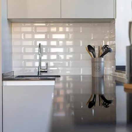 Petra Sandstone 1br